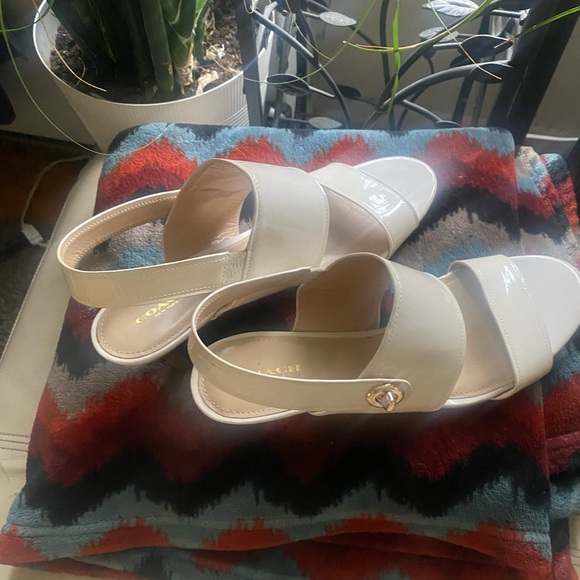 Coach Elegant Cream Slingback Heels - Picture 6 of 8